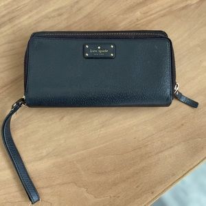 Kate Spade wallet/clutch